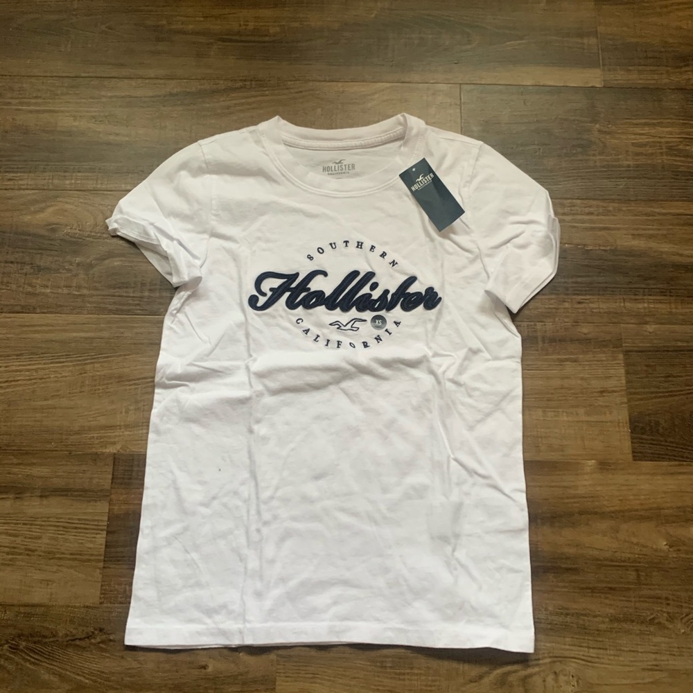 Hollister T-Shirt